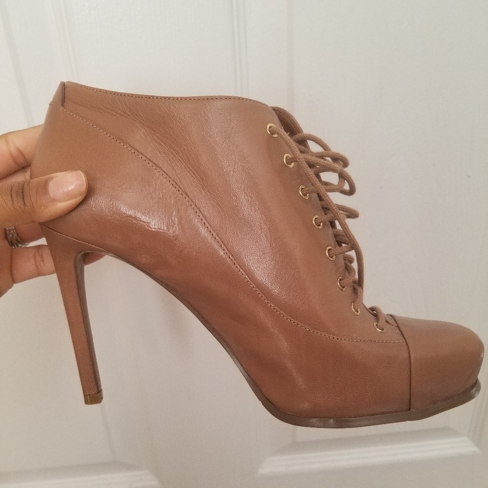 Carmel booties